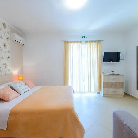 Apartment Ive