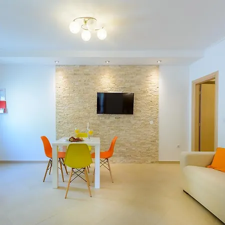 Ive Apartment *